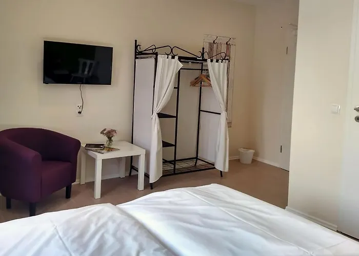 Gartenhaus Neudorf (Saxony-Anhalt)