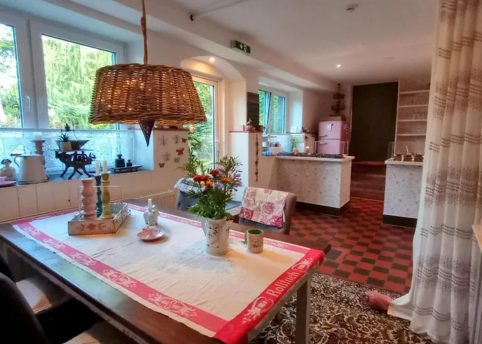 Hotel Gartenhaus Neudorf (Saxony-Anhalt)